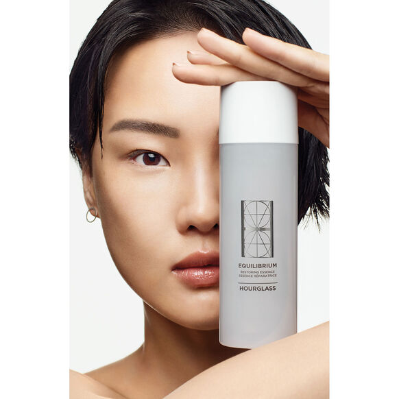 HOURGLASS - EQUILIBRIUM RESTORING ESSENCE | 120 mL