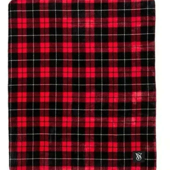 Victoria's Secret - Tartan Red Plaid Cozy Plush Blanket 127X152 CM