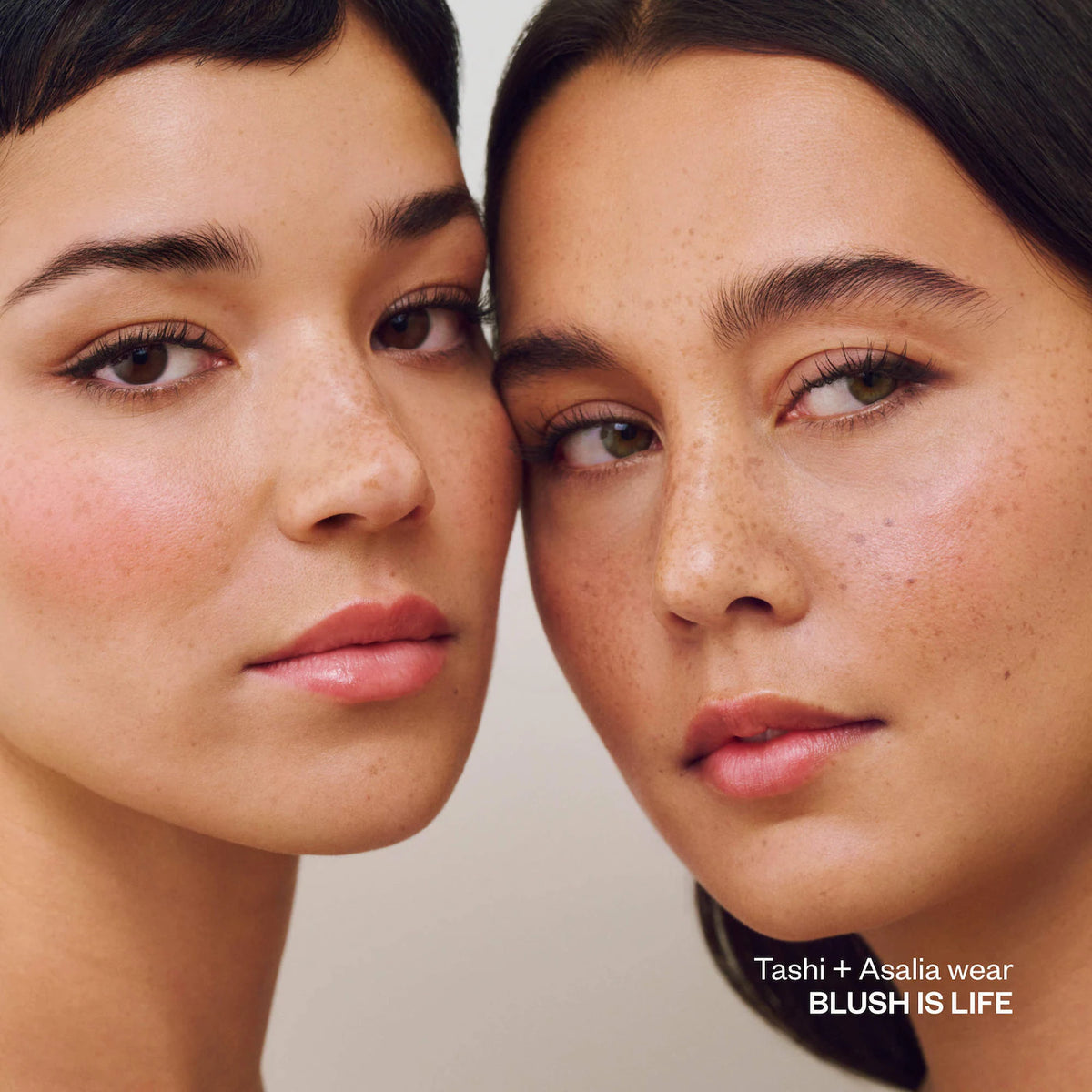 Kosas - Mini Blush is Life Baked Talc-Free Dimensional + Brightening Blush