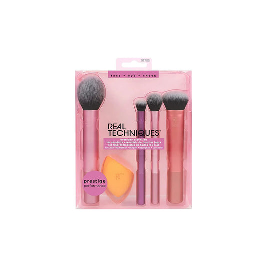 Real Techniques - Make Up Brush Set with 1 Sponge