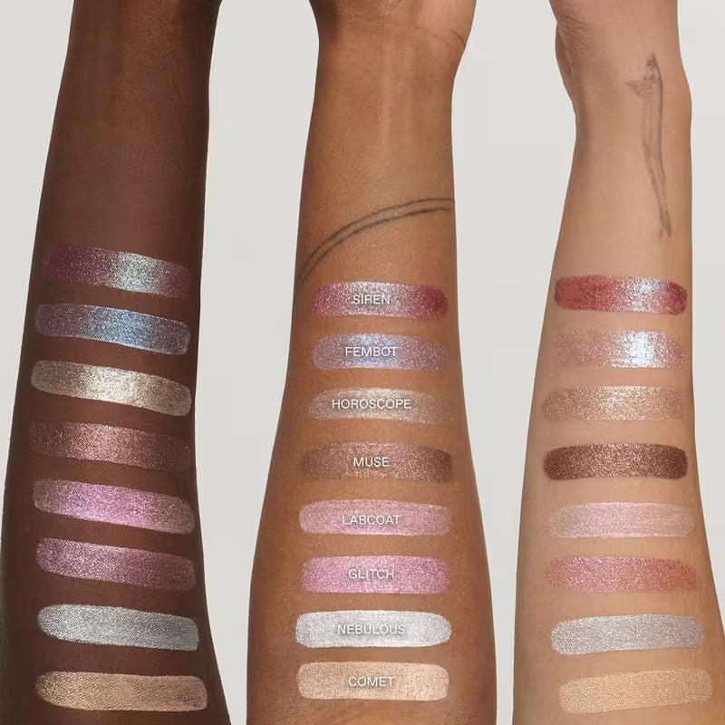 r.e.m. STARLET LUSTROUS LIQUID EYESHADOW