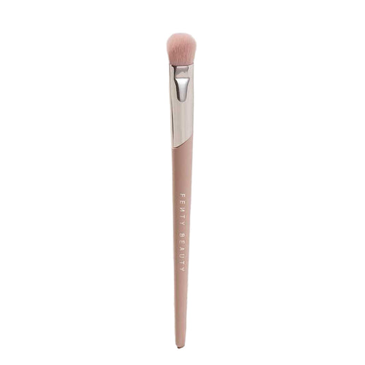 Fenty Beauty - Plush Eyeshadow Brush 240