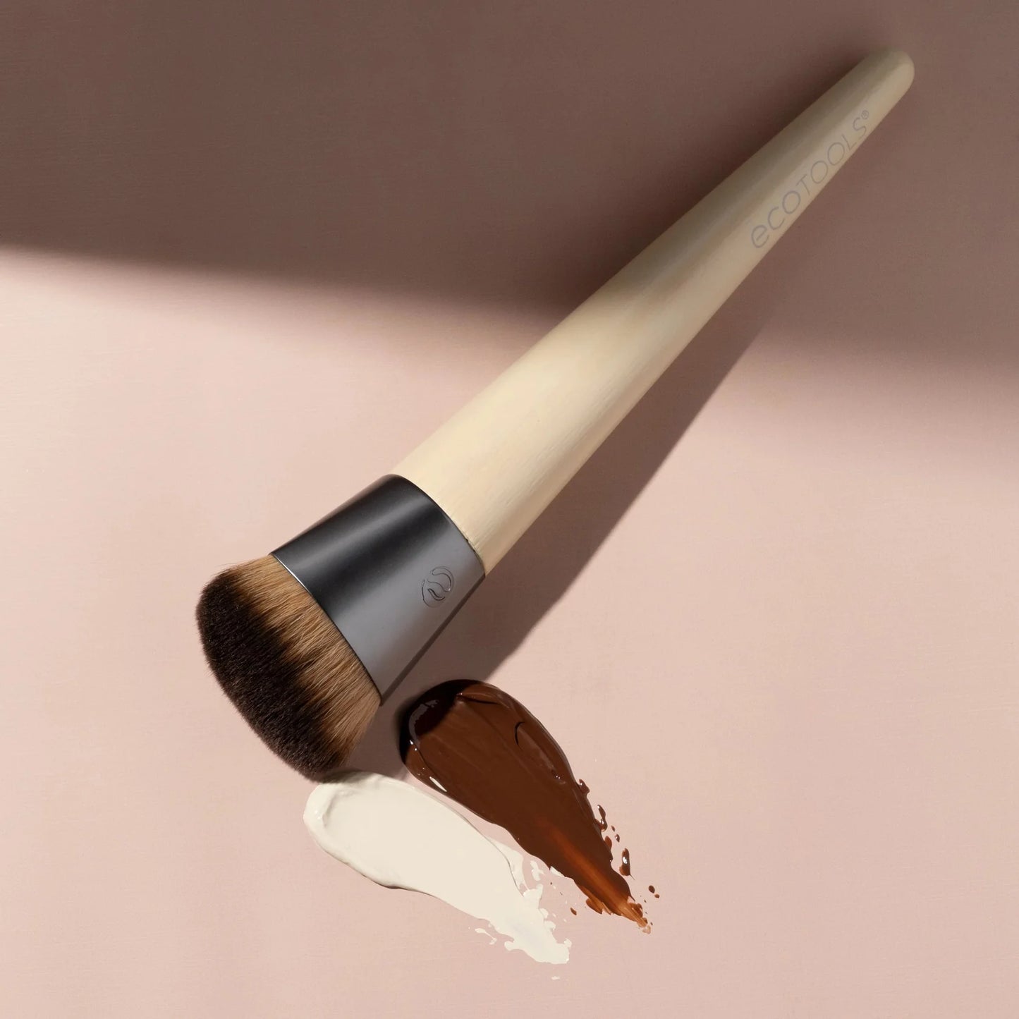 Ecotools - Brush Wonder Cover Complexion