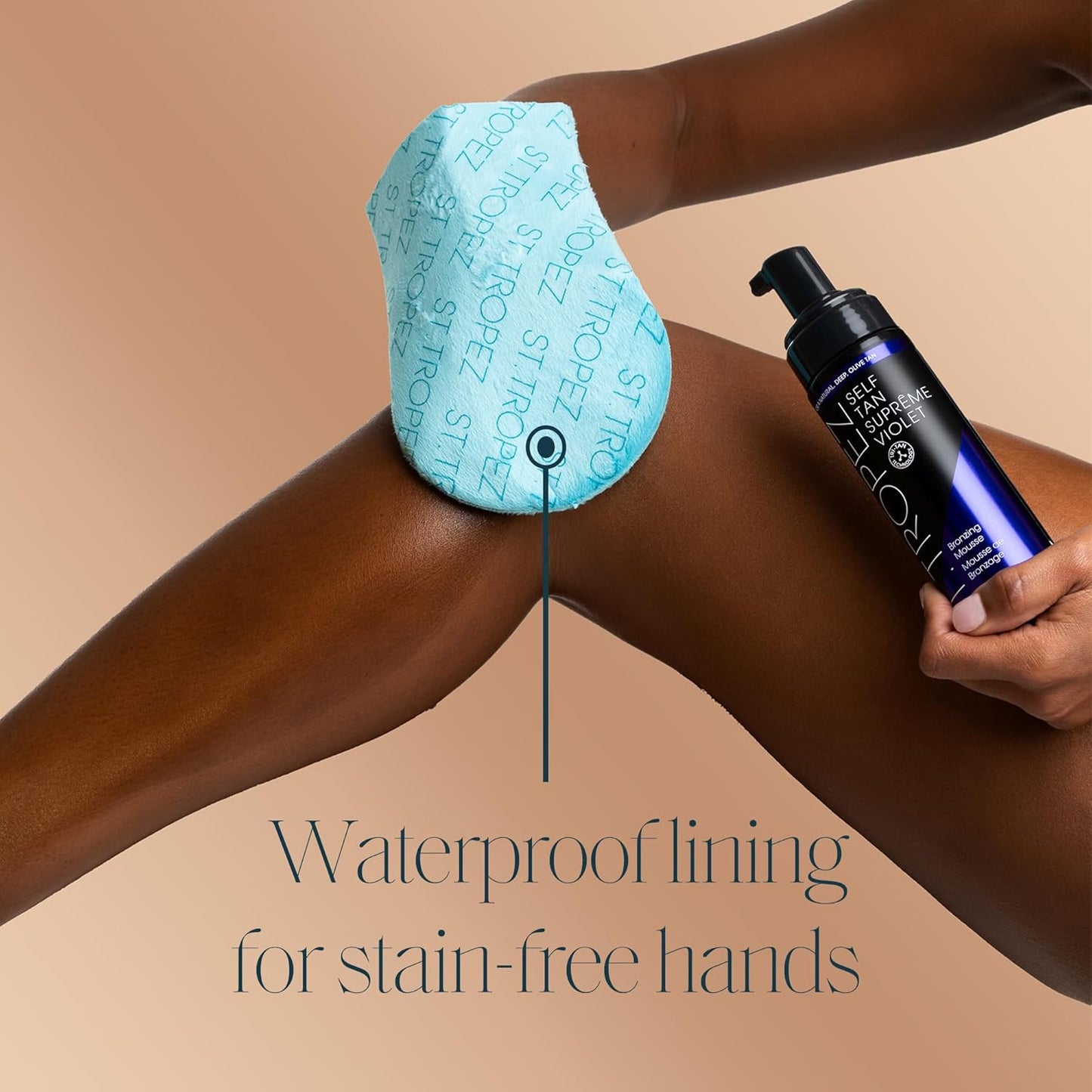 St.Tropez - Velvet Luxe Tanning Applicator Mitt (one sided) from set