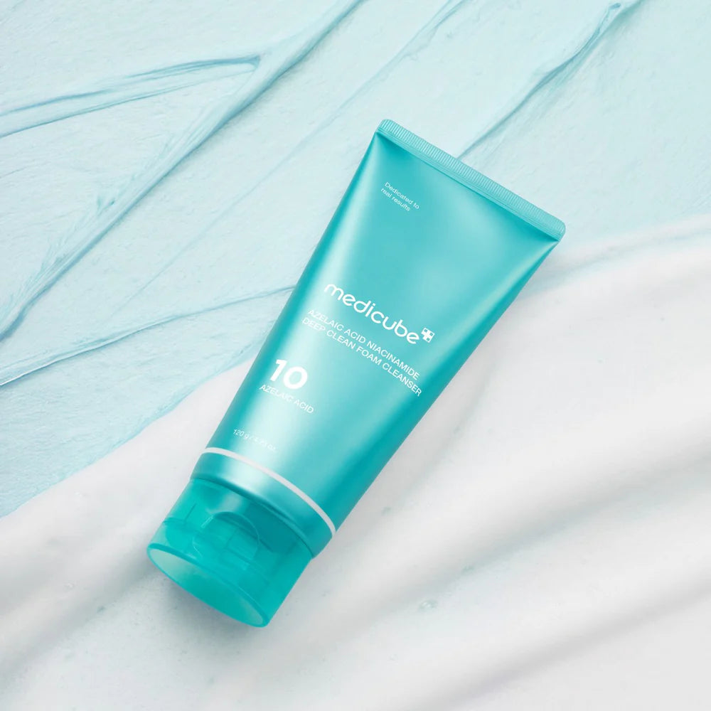 MEDICUBE - Azelaic Acid Niacinamide Deep Clean Foam Cleanser