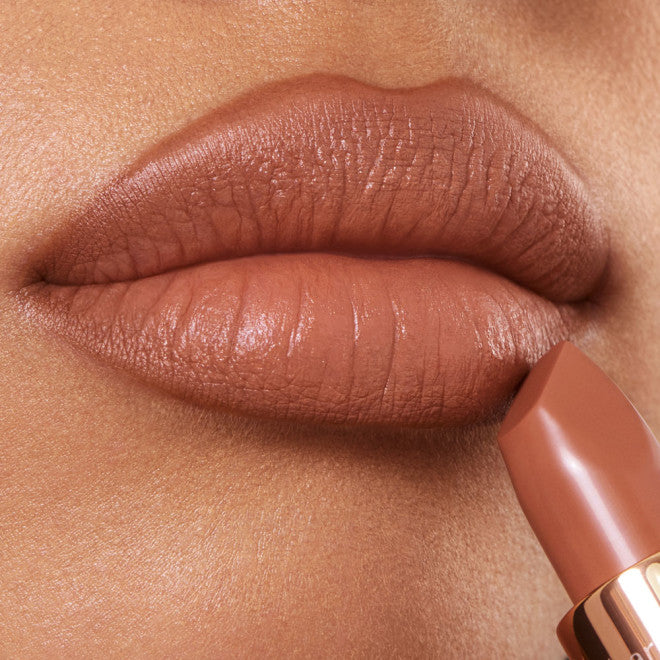 CHARLOTTE TILBURY - THE SUPER NUDES MATTE REVOLUTION