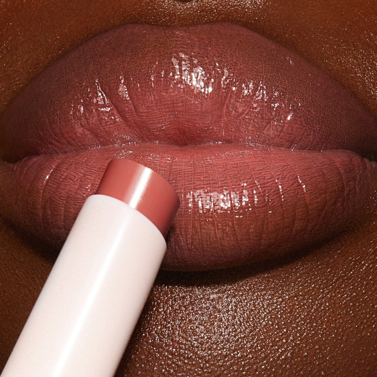 Charlotte Tilbury - Hyaluronic Happikiss Lipstick Balm | 2.4 g