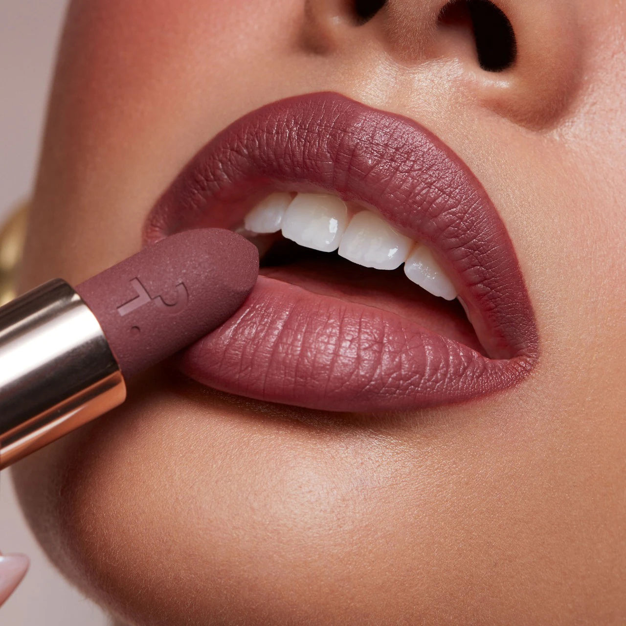 PATRICK TA - Major Headlines Matte Suede Lipstick | 4 g