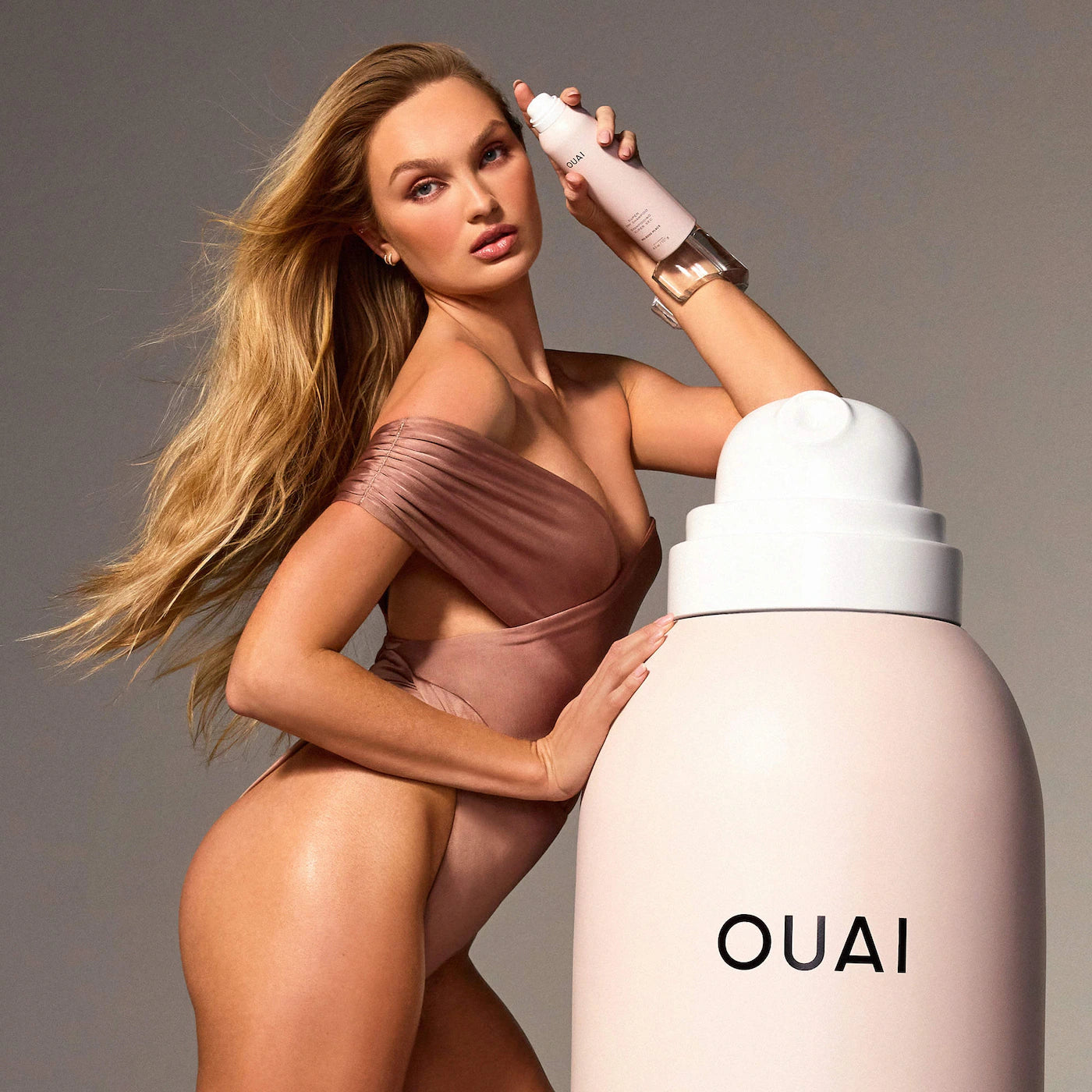 OUAI - Melrose Place Super Dry Invisible Dry Shampoo | 127 g