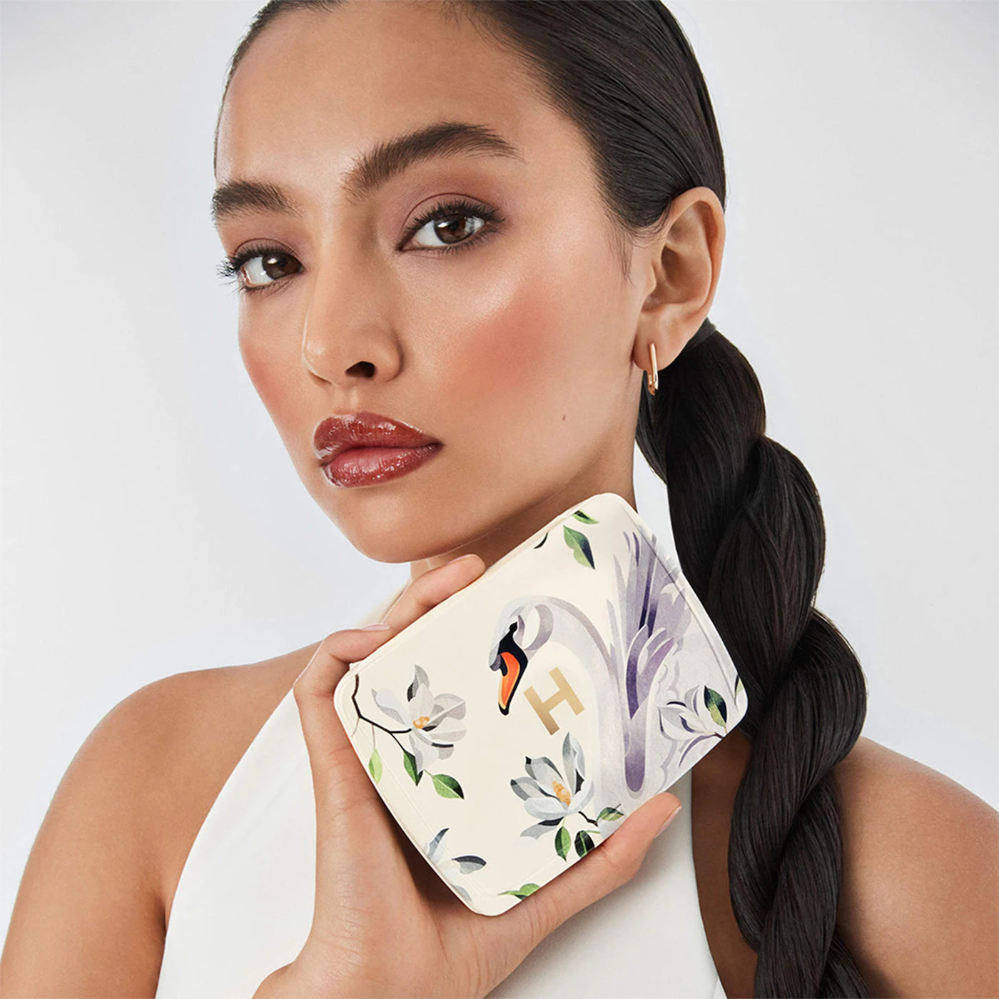 チーク Hourglass Ambient swan Hourglass Ambient Lighting Edit Unlocked Swan | Space NK