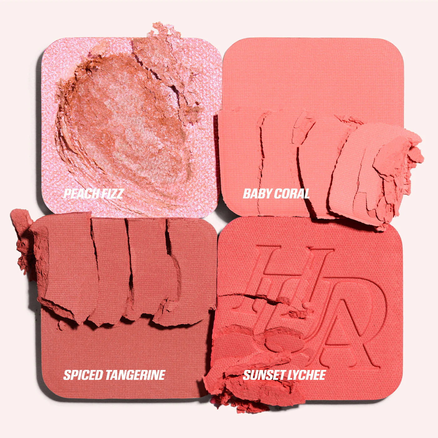 HUDA BEAUTY - Blush Filter Blurring Blushlighters Palette