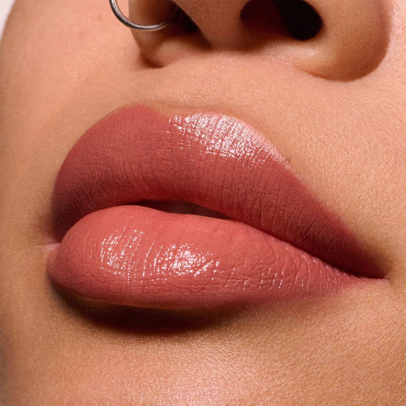 MAC Cosmetics - Totally Teddy Lip Kit With The Iconic Teddy Nude Lipsticks