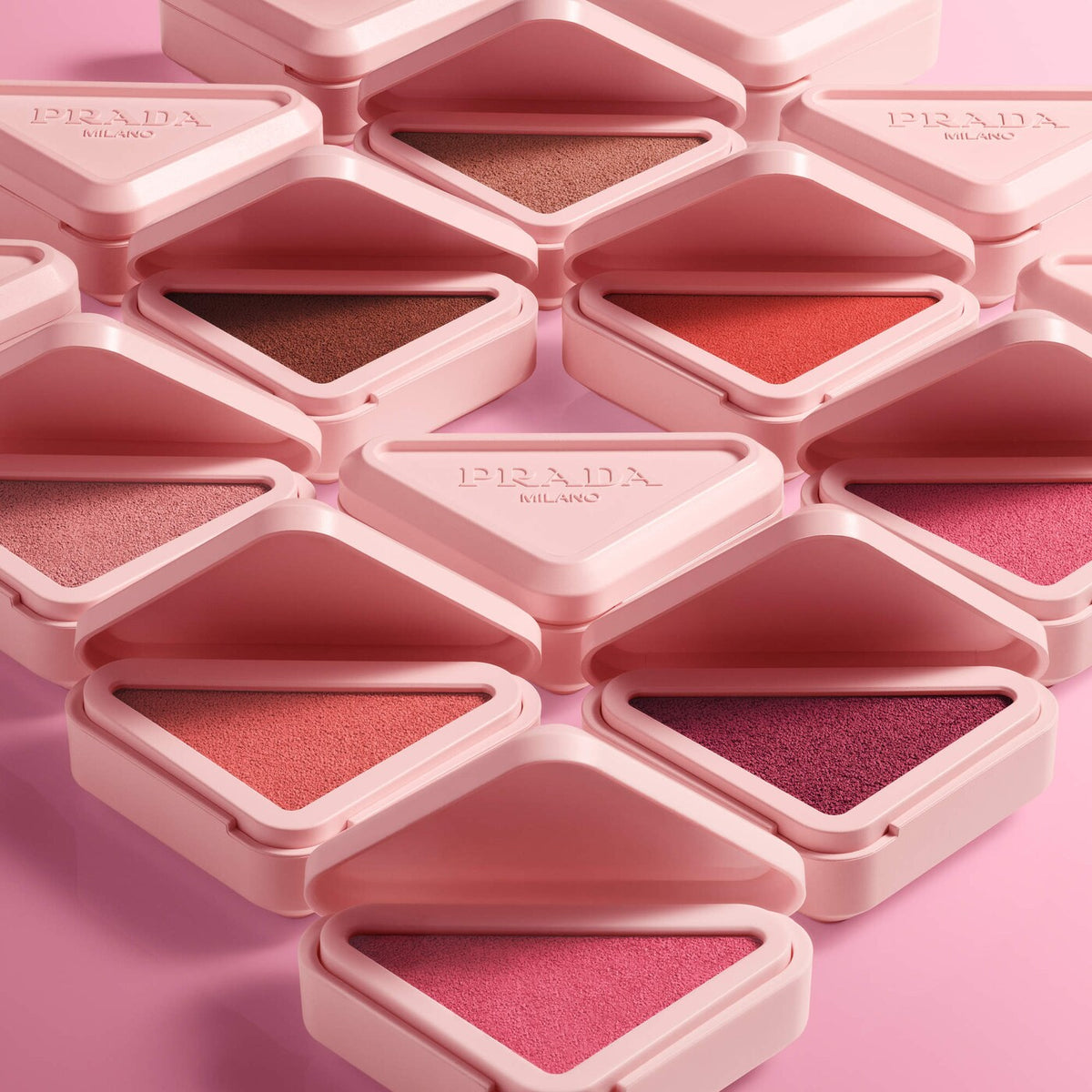 Prada - Touch Cream-To-Powder Soft Blur Longwear Blush