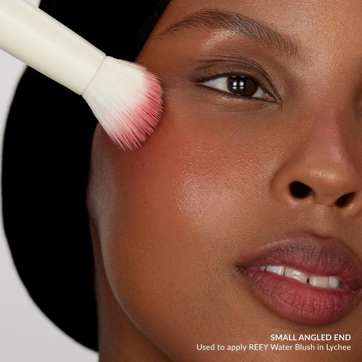 REFY - Duo Brush 2.0 for Liquid Blush and Bronzer