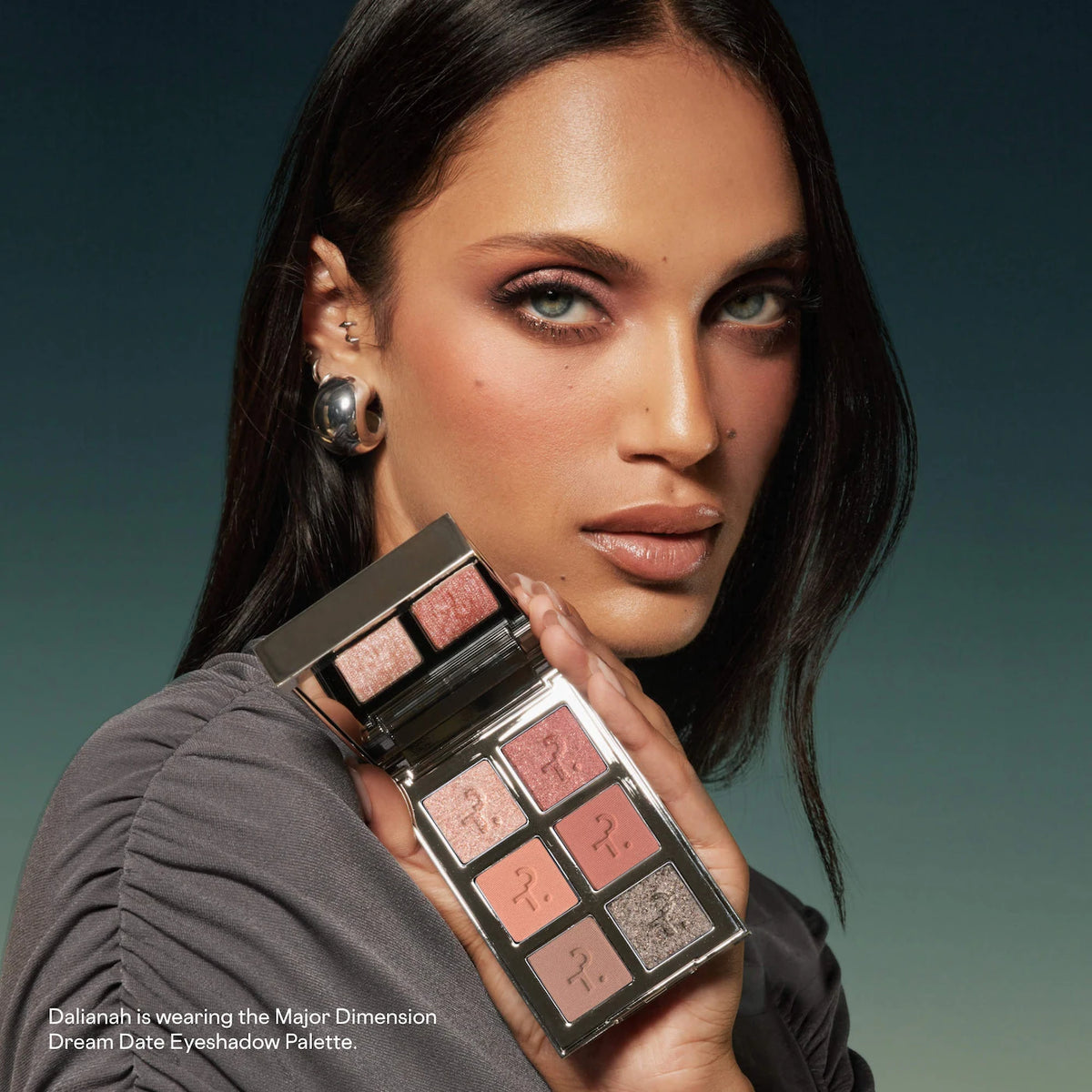 PATRICK TA - Major Dimension Dream Date Essential Artistry Edit Eyeshadow Palette